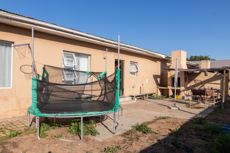 3 Bedroom Property for Sale in Velddrif Western Cape